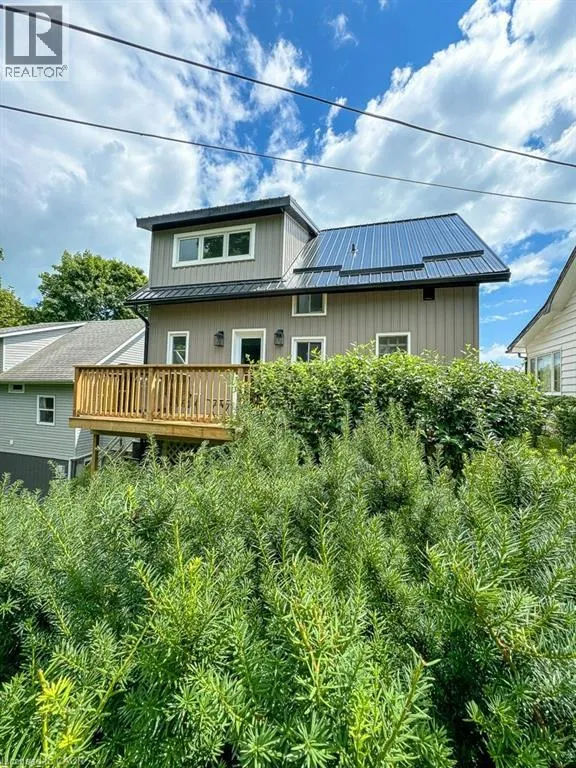 House for rent: 354 Erie Street, Port Stanley, Ontario N5L 1E9