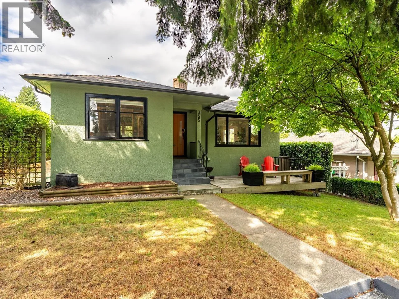 House for rent: 355 Sherbrooke Street, New Westminster, British Columbia V3L 3M8