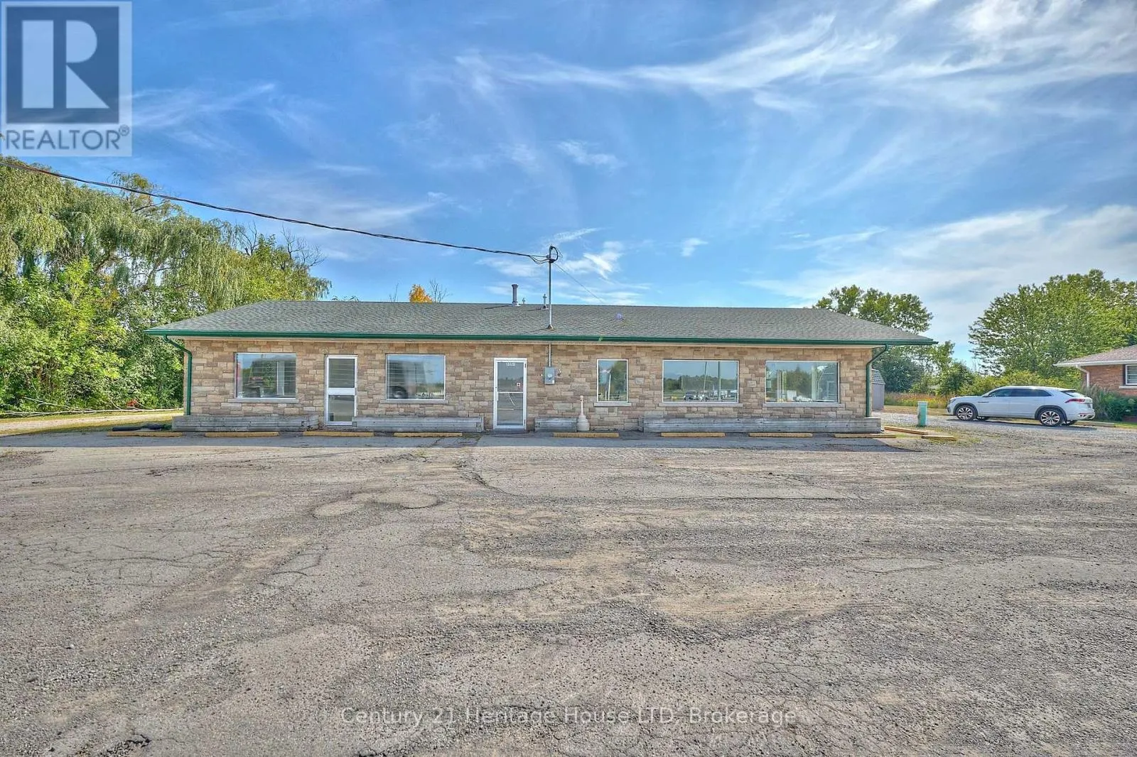 3551 Garrison Road, Fort Erie, Ontario L0S 1N0