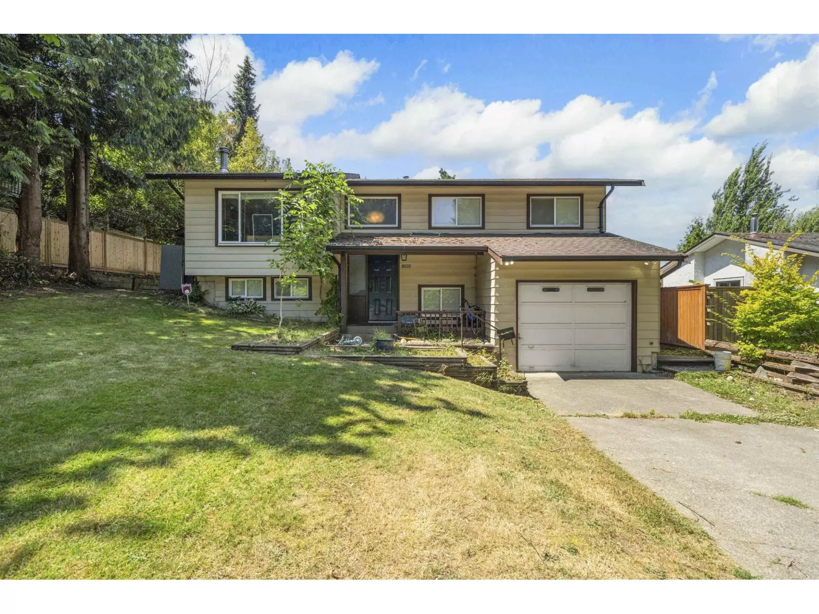 House for rent: 3555 Davie Street, Abbotsford, British Columbia V2S 6G3