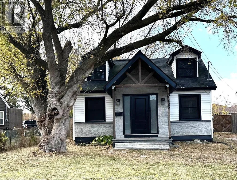 House for rent: 3555 Howard, Windsor, Ontario N9E 3N6