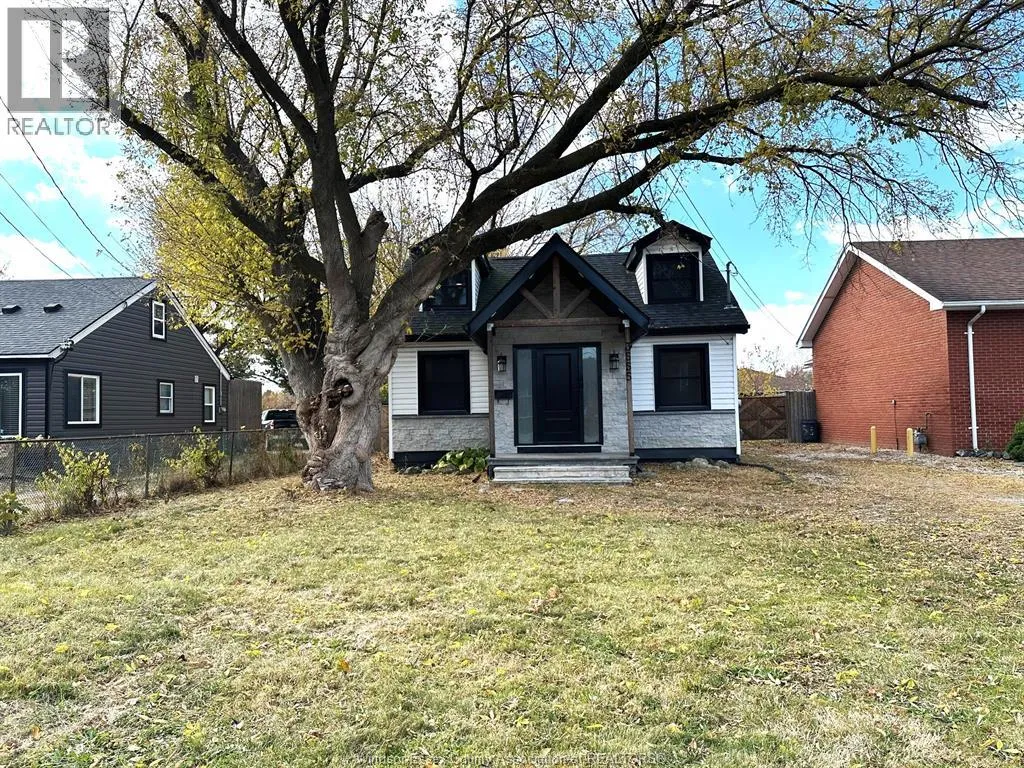 House for rent: 3555 Howard, Windsor, Ontario N9E 3N6