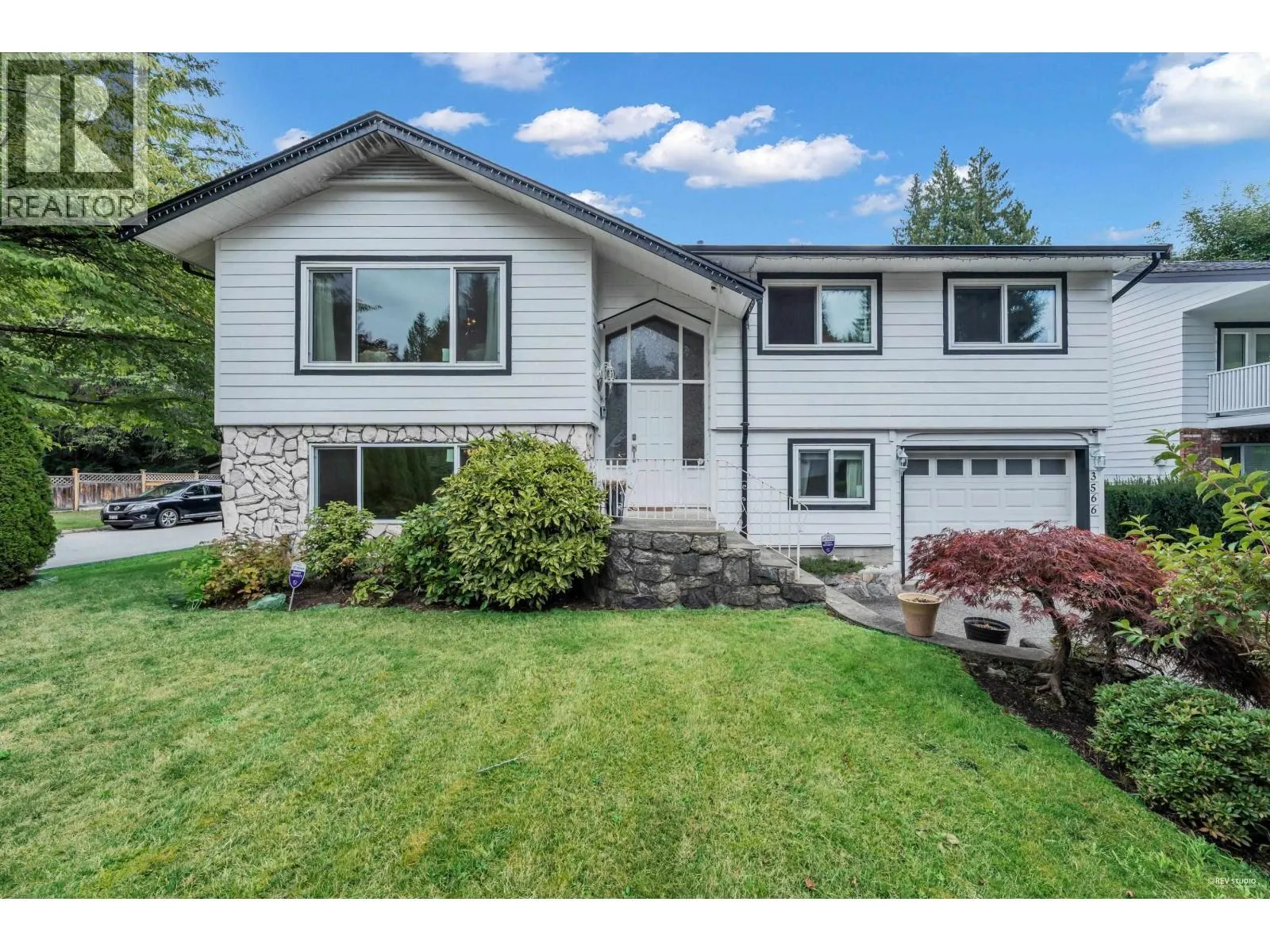 House for rent: 3566 Regent Avenue, North Vancouver, British Columbia V7N 2B9