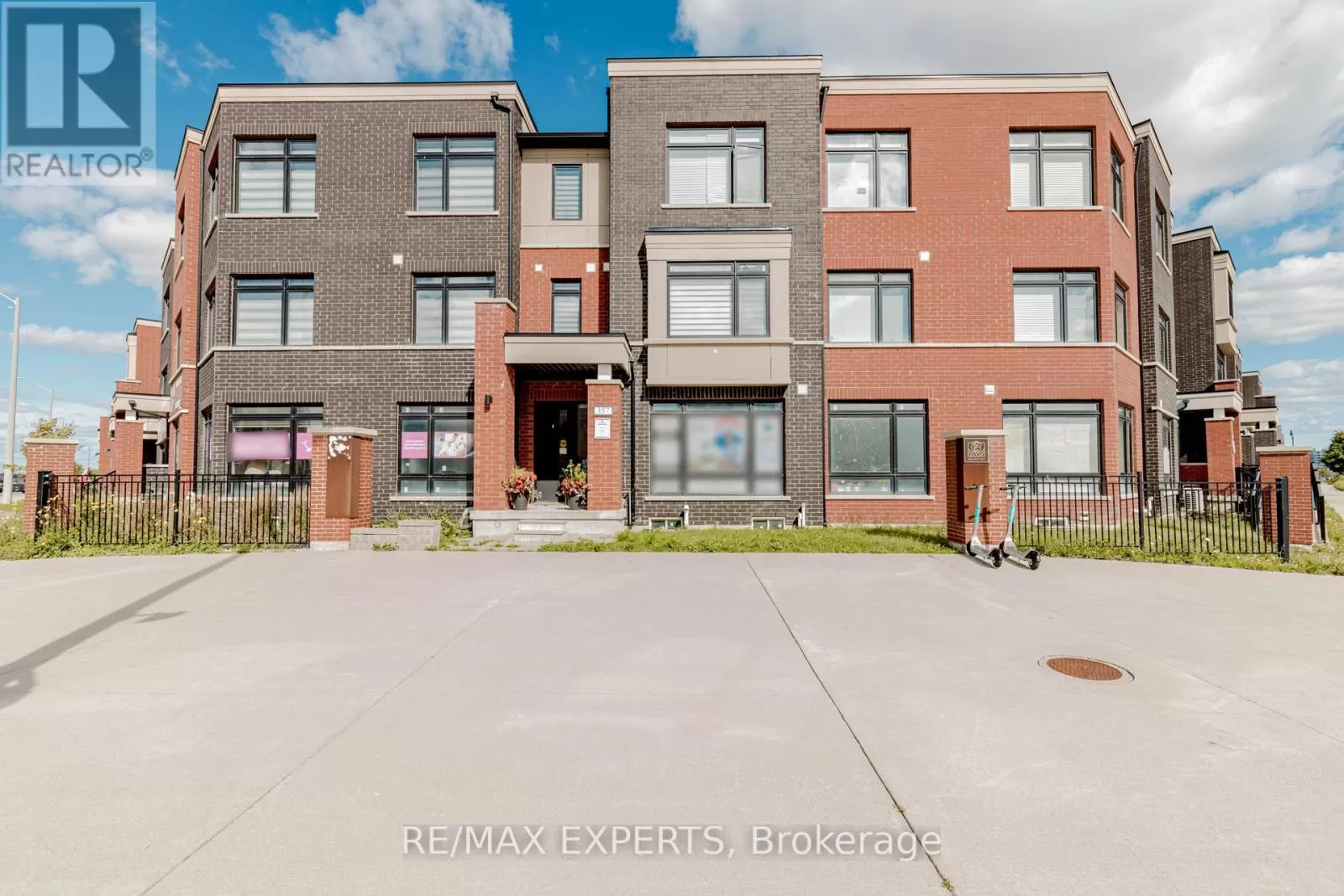 Row / Townhouse for rent: 357 Veterans Drive, Brampton, Ontario L7A 4W1