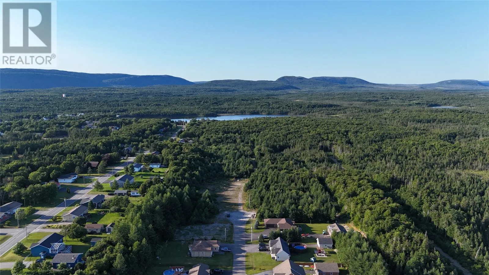 35-77 Oake Drive, Kippens, Newfoundland & Labrador A2N 3S8