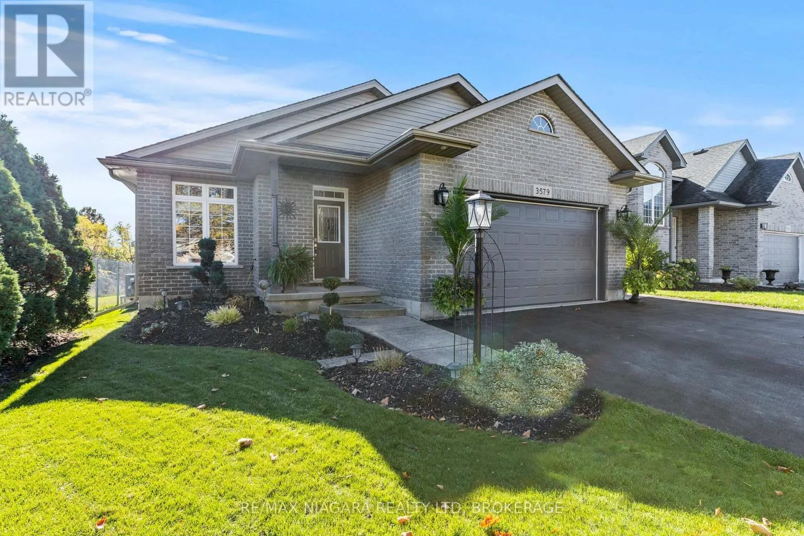 House for rent: 3579 Carver Street, Fort Erie, Ontario L0S 1S0