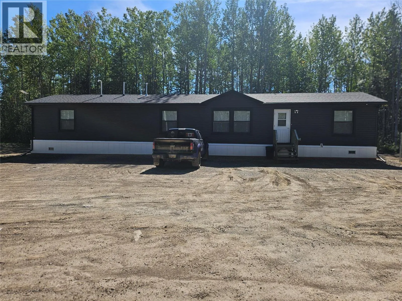 Manufactured Home for rent: 3593 West Hayward Road, Chetwynd, British Columbia V0C 1J0