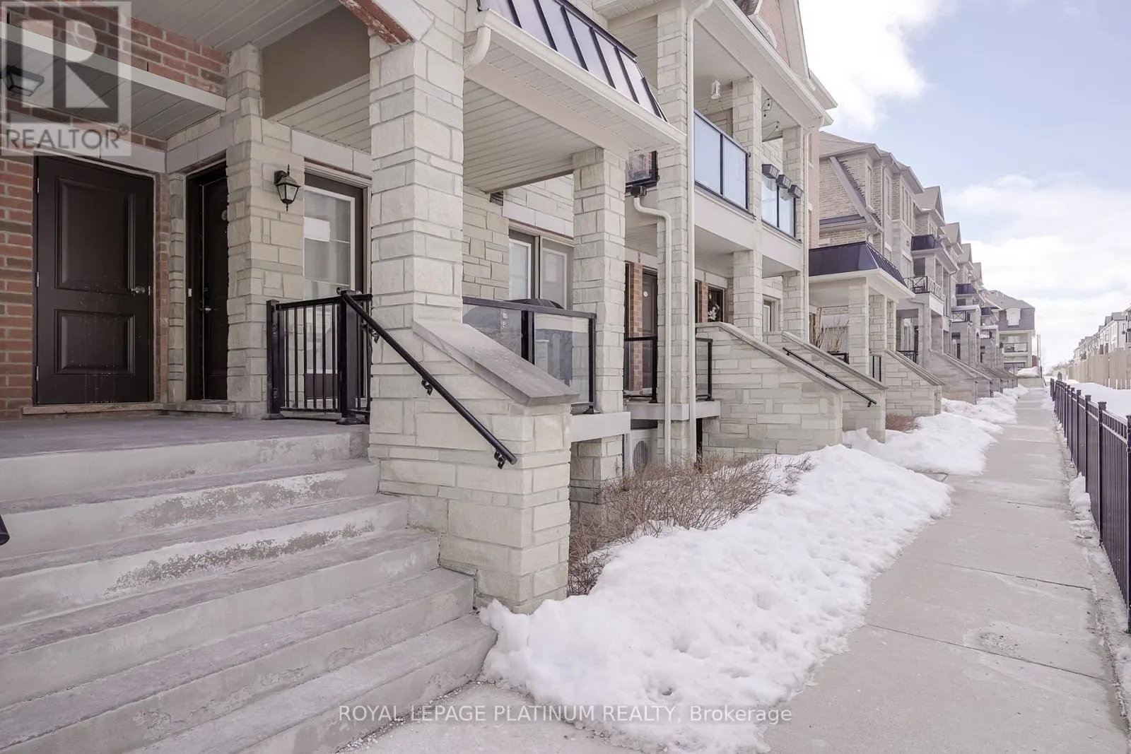 Row / Townhouse for rent: #36 - 200 Veterans Drive, Brampton, Ontario L7A 4S6