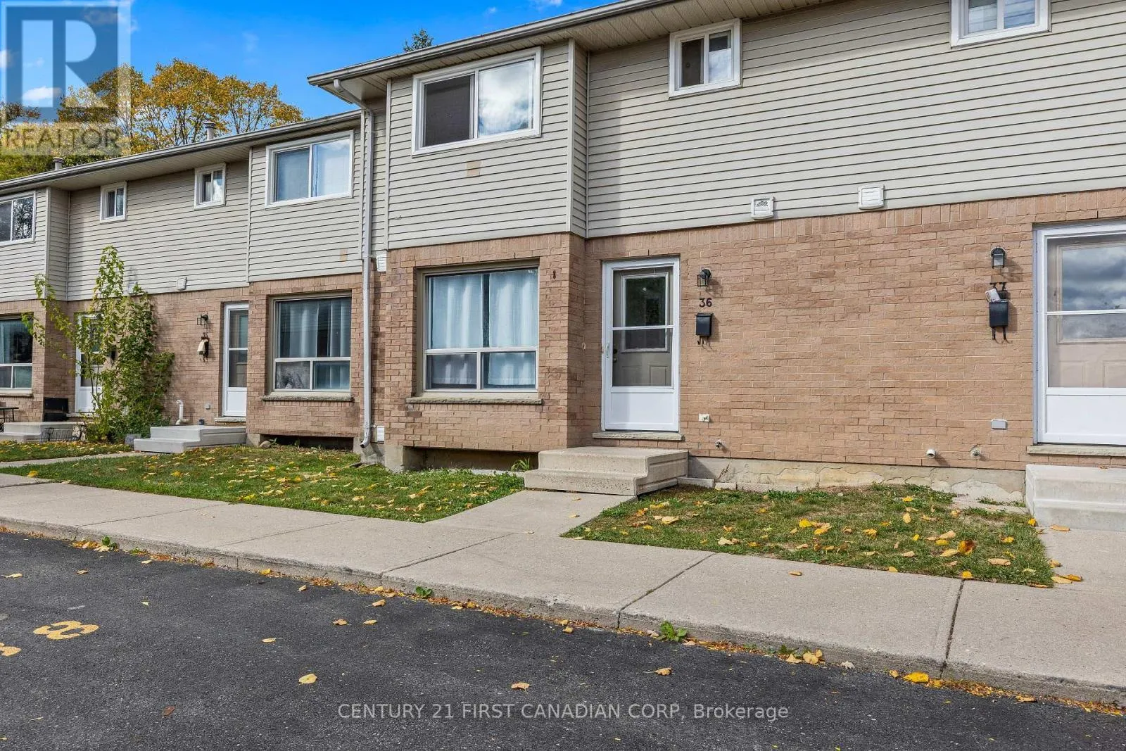 Row / Townhouse for rent: 36 - 595 Third Street, London East, Ontario N6B 1R4