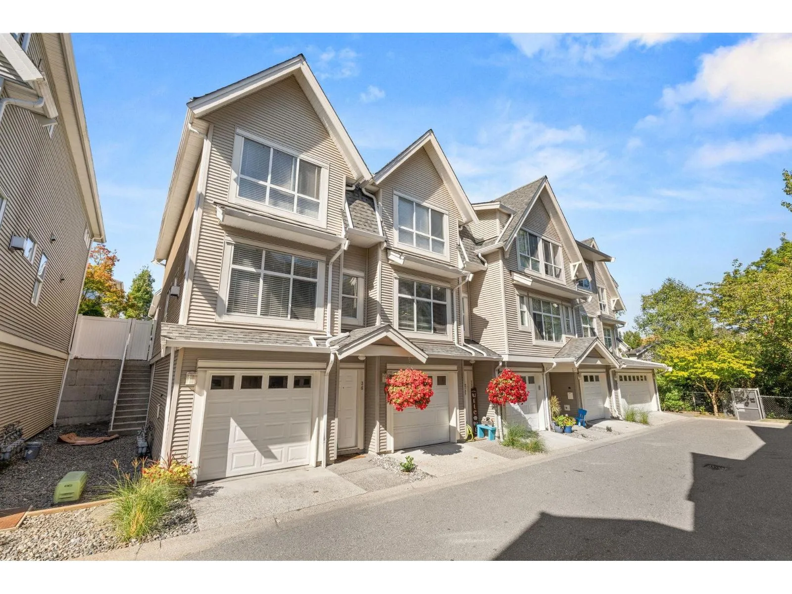 Row / Townhouse for rent: 36 6450 199 Street, Langley, British Columbia V2Y 2X1