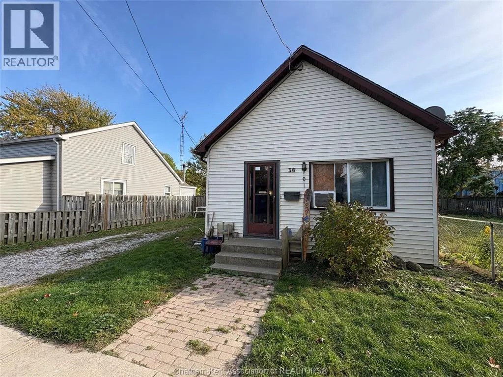 House for rent: 36 Alfred Street, Chatham, Ontario N7M 3L5