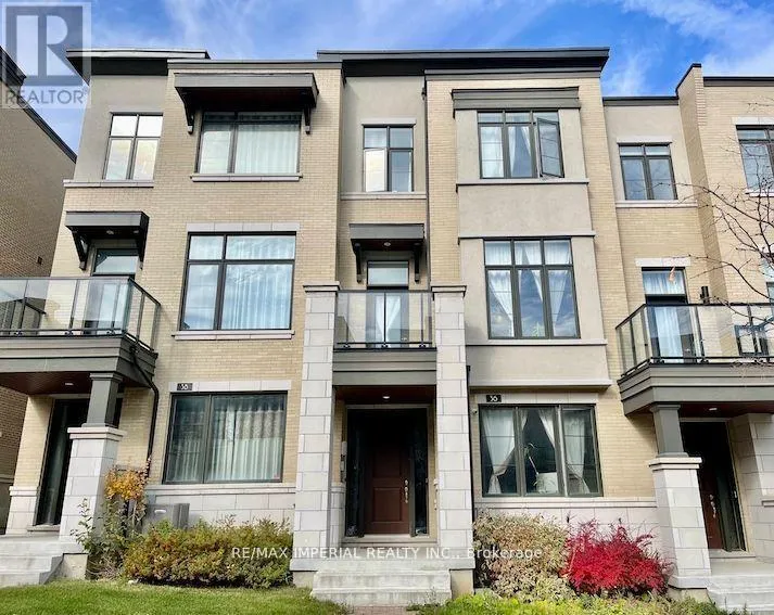 Row / Townhouse for rent: 36 Carrville Woods Circle, Vaughan, Ontario L6A 4Z6