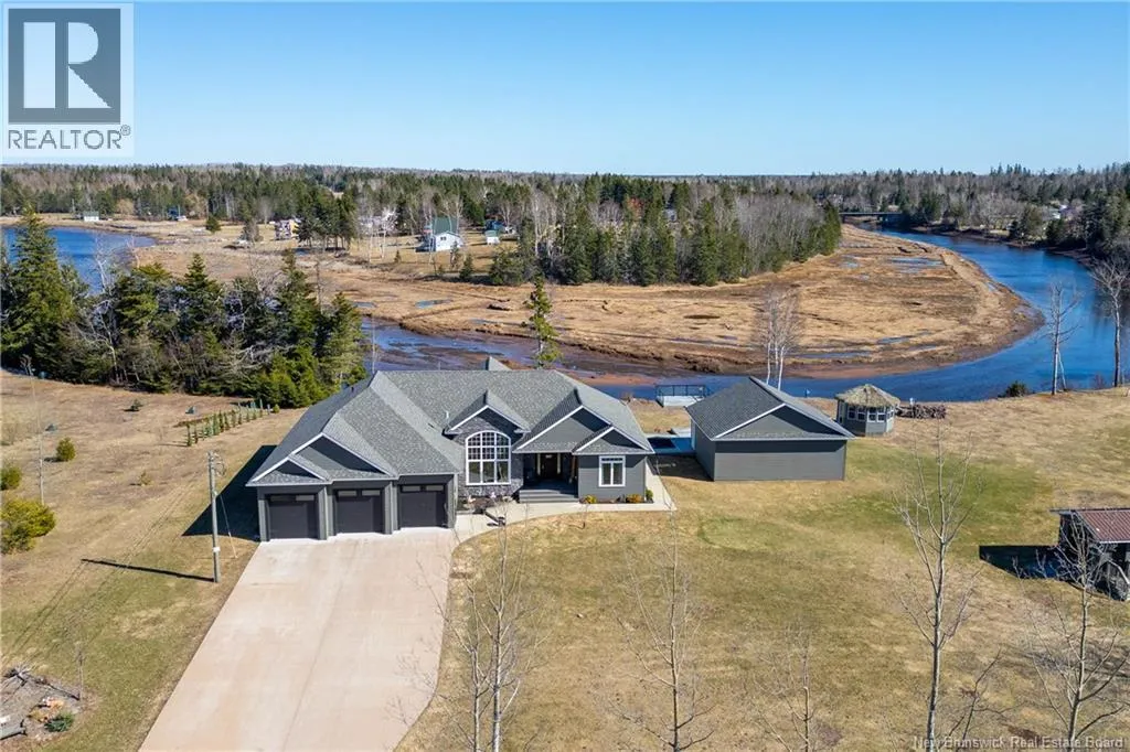 36 Davidson Loop, Baie Verte, New Brunswick E4M 0E6