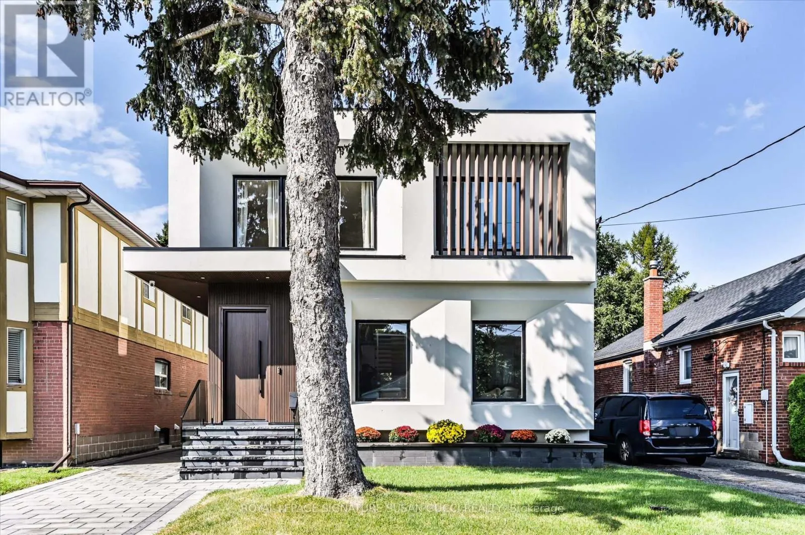 House for rent: 36 Glenshaw Crescent, Toronto, Ontario M4B 2C9