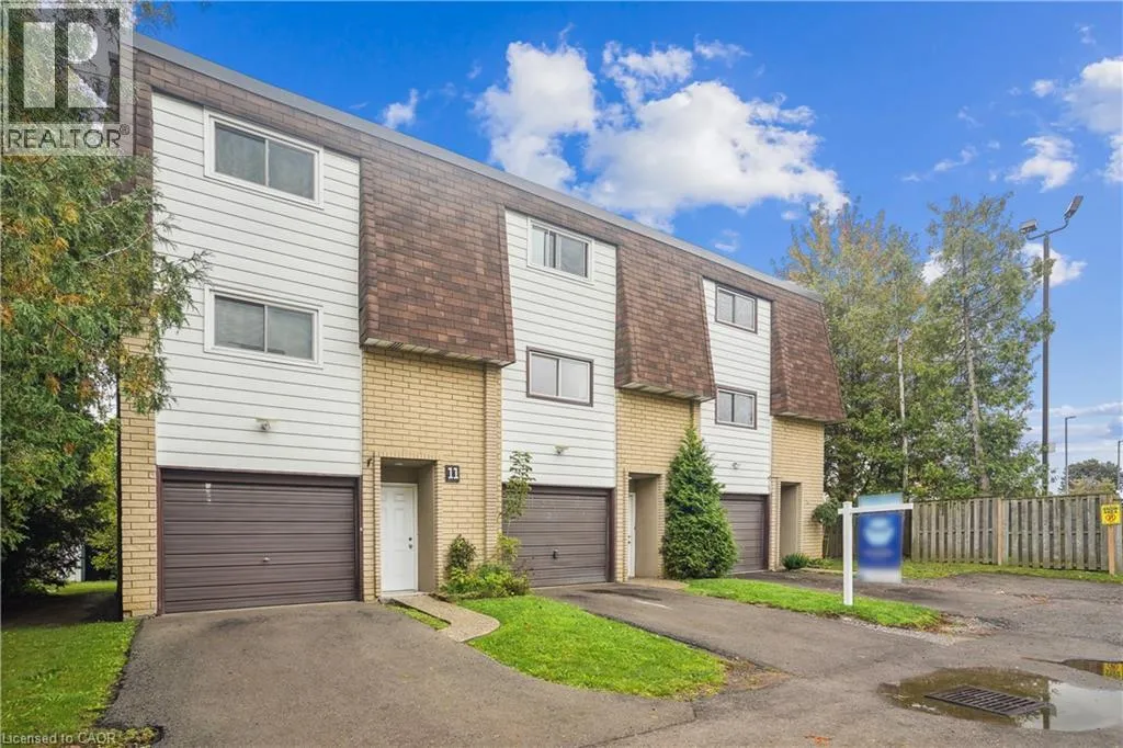 Row / Townhouse for rent: 36 Greendale Drive Unit# 12, Hamilton, Ontario L9C 5Z4