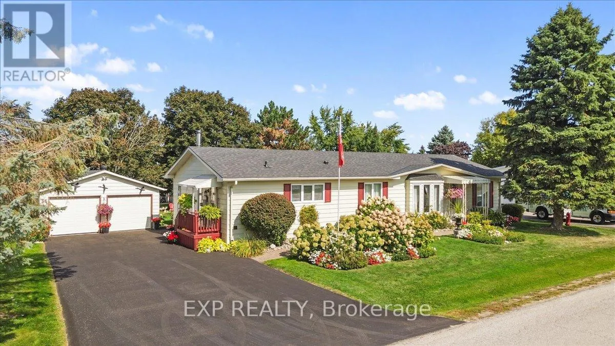 House for rent: 36 Juno Crescent, Georgina, Ontario L0E 1R0