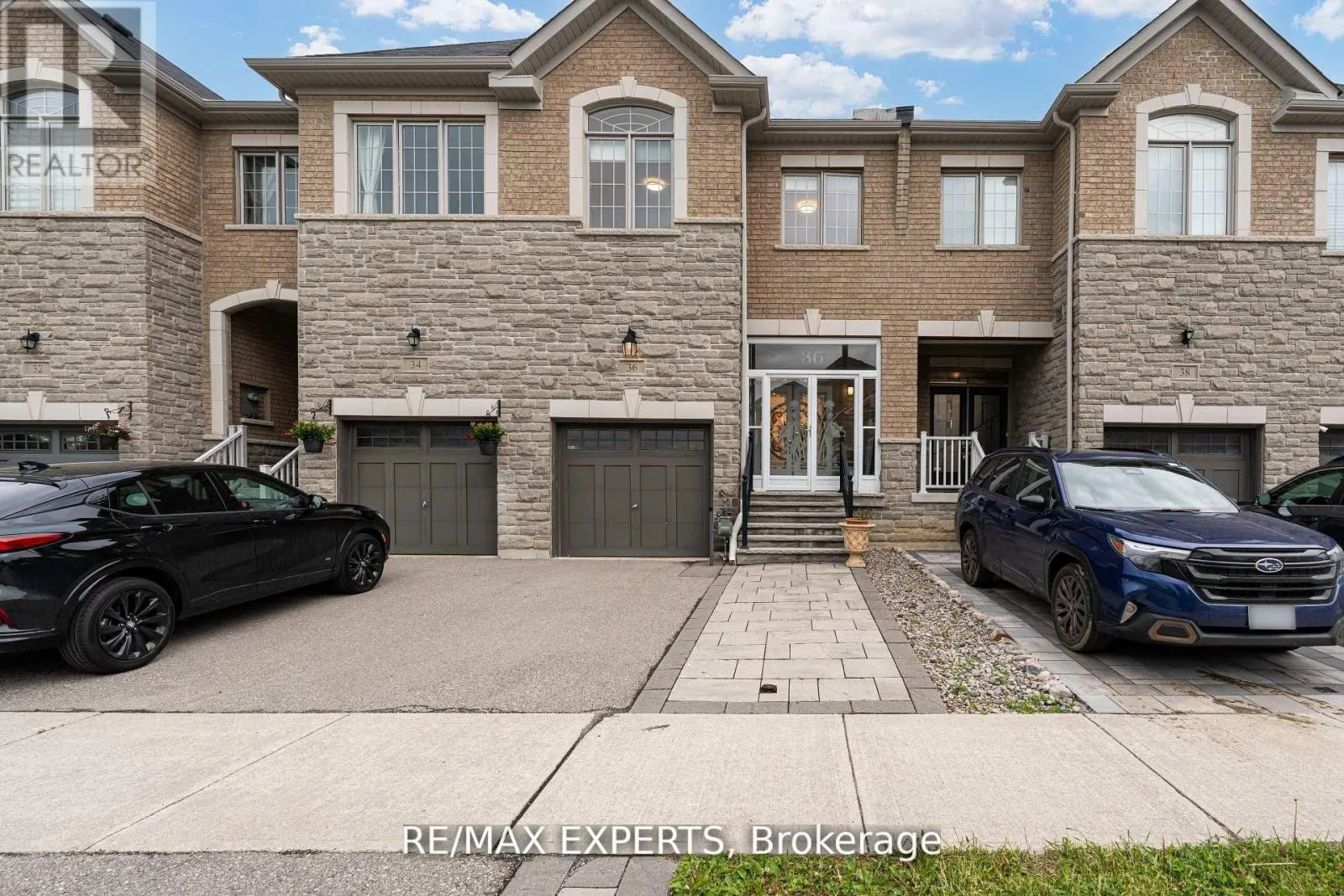 Row / Townhouse for rent: 36 Port Arthur Crescent, Richmond Hill, Ontario L4E 1B5