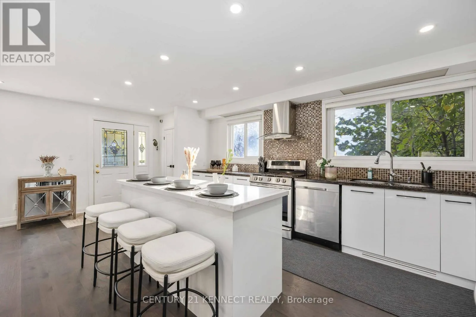 House for rent: 36 Summerside Crescent, Toronto, Ontario M2H 1X1