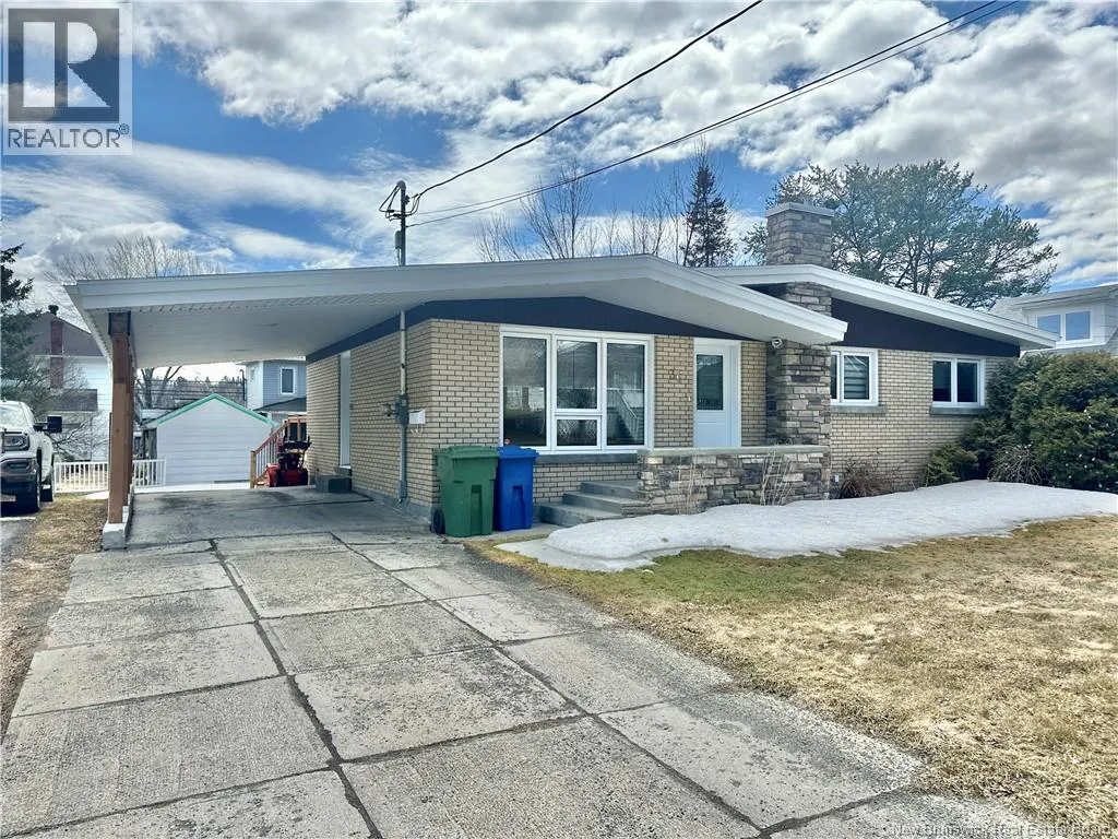 House for rent: 36 Veniot, Edmundston, New Brunswick E3V 1L2