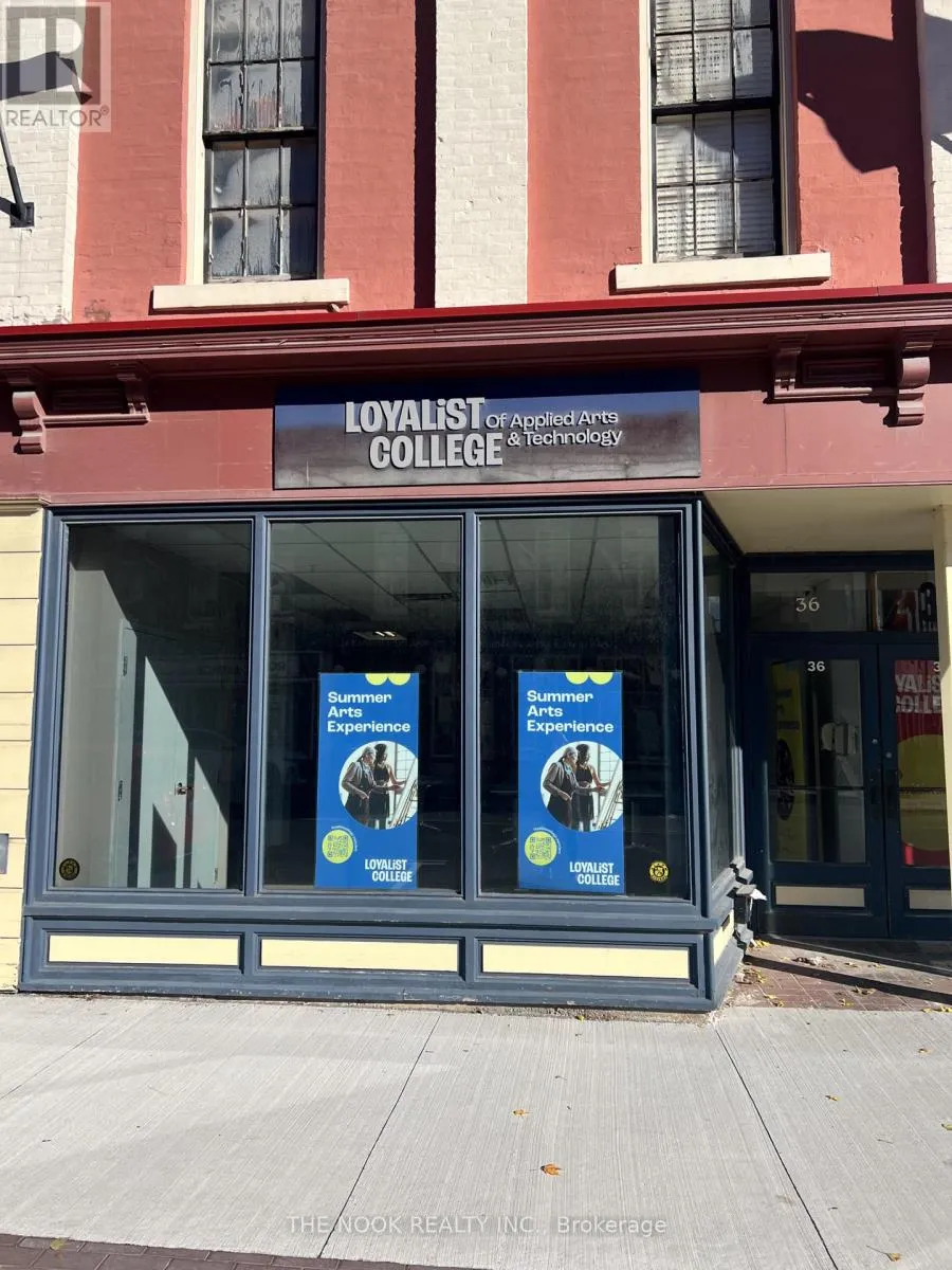 36 Walton Street, Port Hope, Ontario L1A 1N1