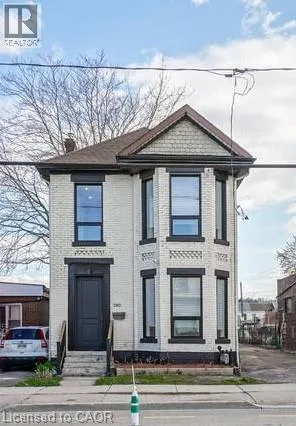 House for rent: 360 Cannon Street E Unit# Upper, Hamilton, Ontario L8L 2C2