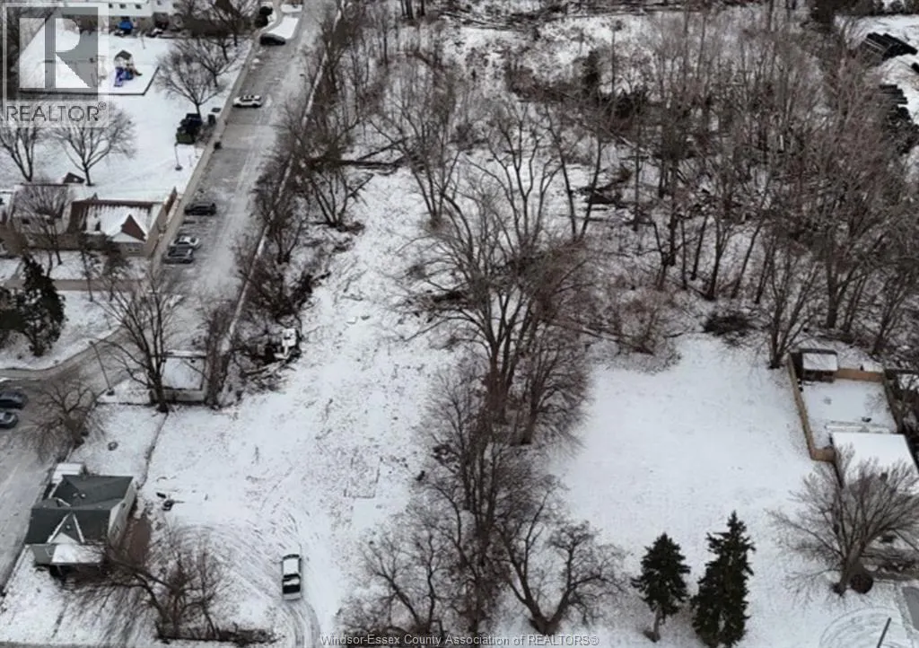 House for rent: 360 Park Avenue West, Chatham, Ontario N7M 1X2