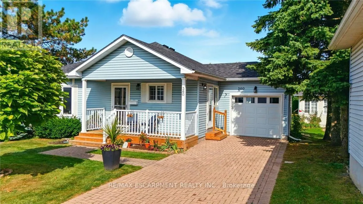 House for rent: 360 Silverbirch Boulevard, Hamilton, Ontario L0R 1W0