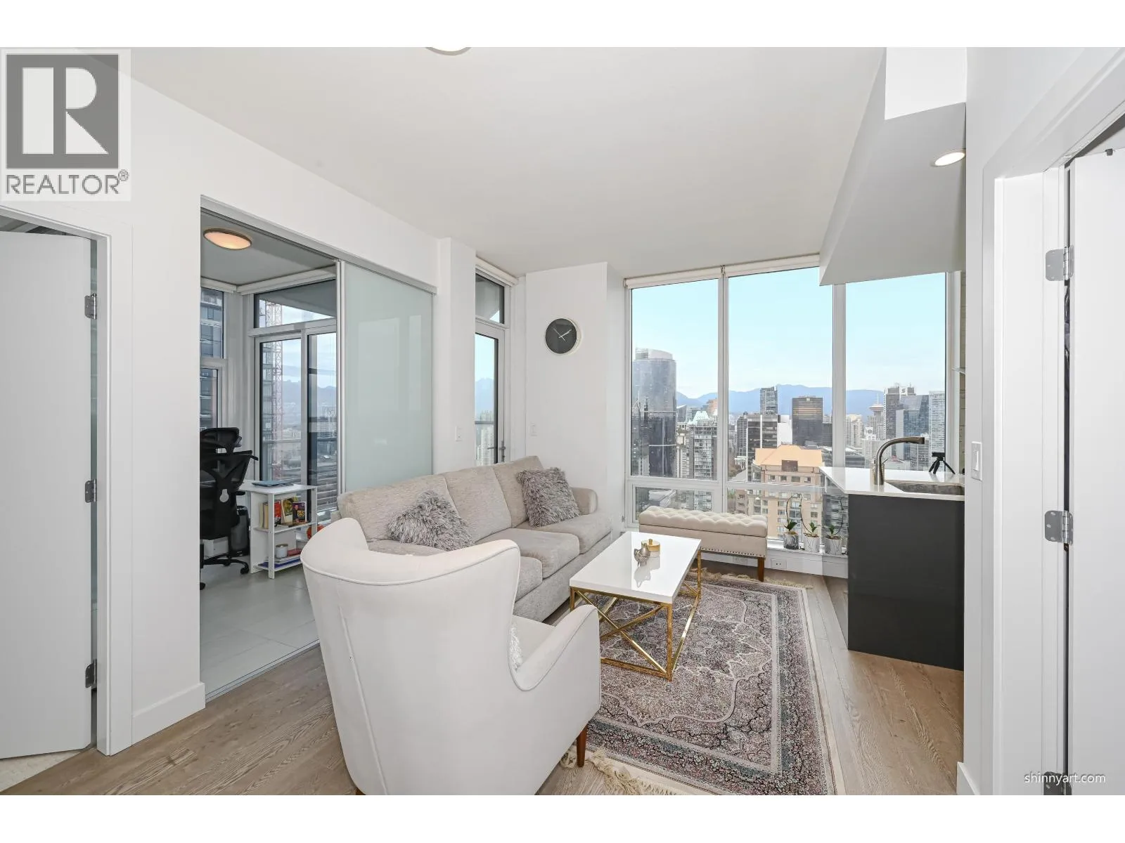 Apartment for rent: 3602 1283 Howe Street, Vancouver, British Columbia V6Z 0E3