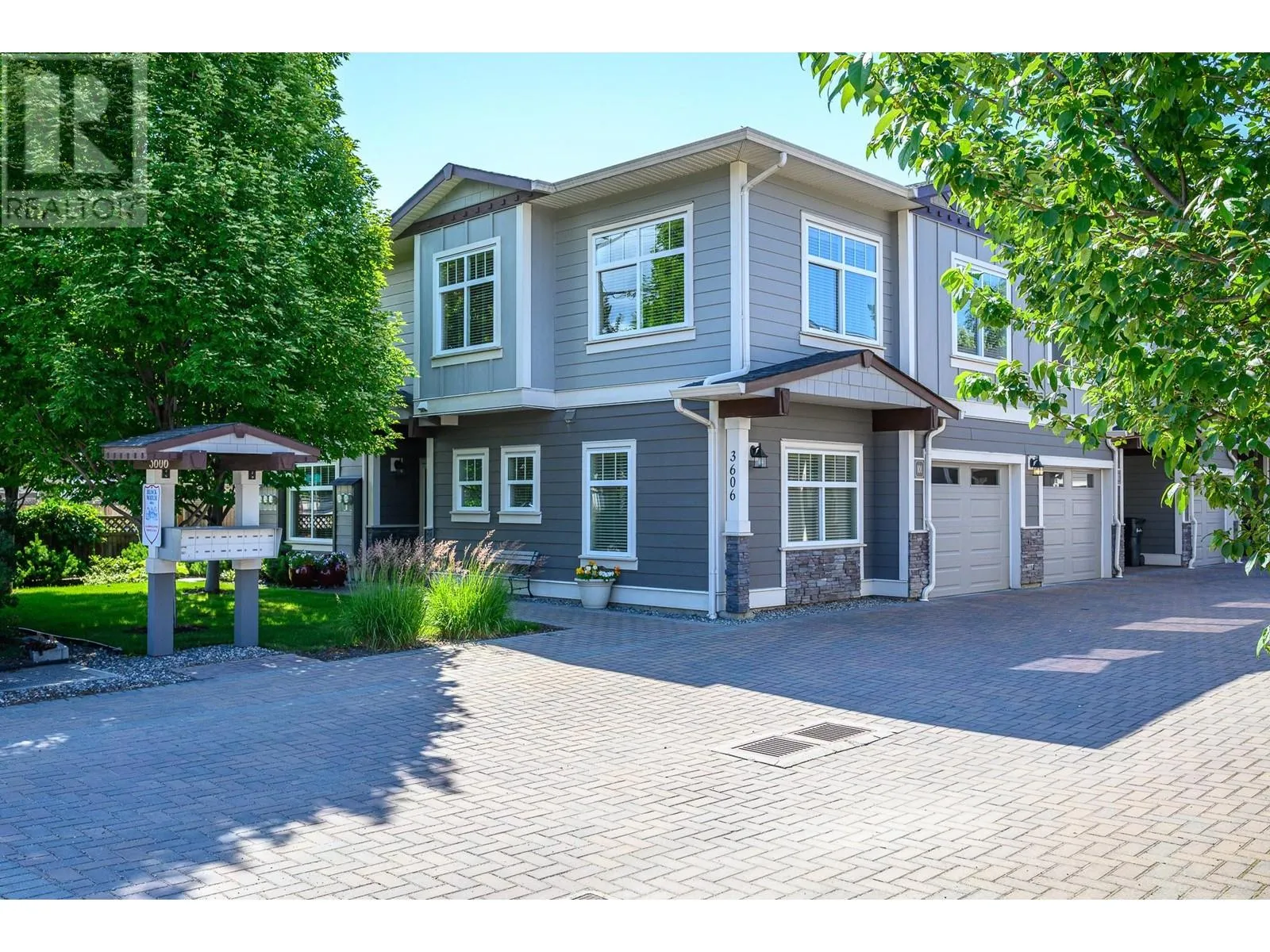 Row / Townhouse for rent: 3606 25 Avenue Unit# 101, Vernon, British Columbia V1T 1P3