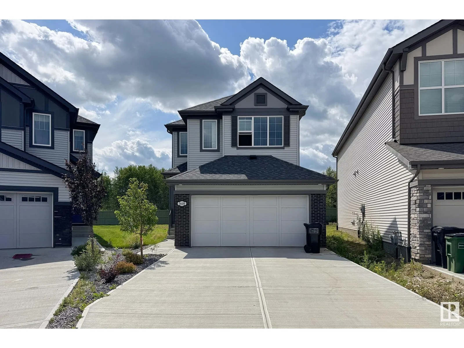 House for rent: 3608 214 St Nw, Edmonton, Alberta T6M 1S3