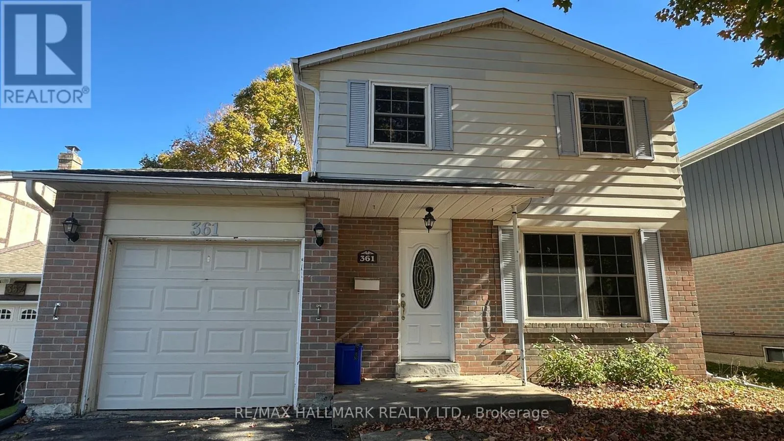 House for rent: 361 Terry Drive, Newmarket, Ontario L3Y 5E7