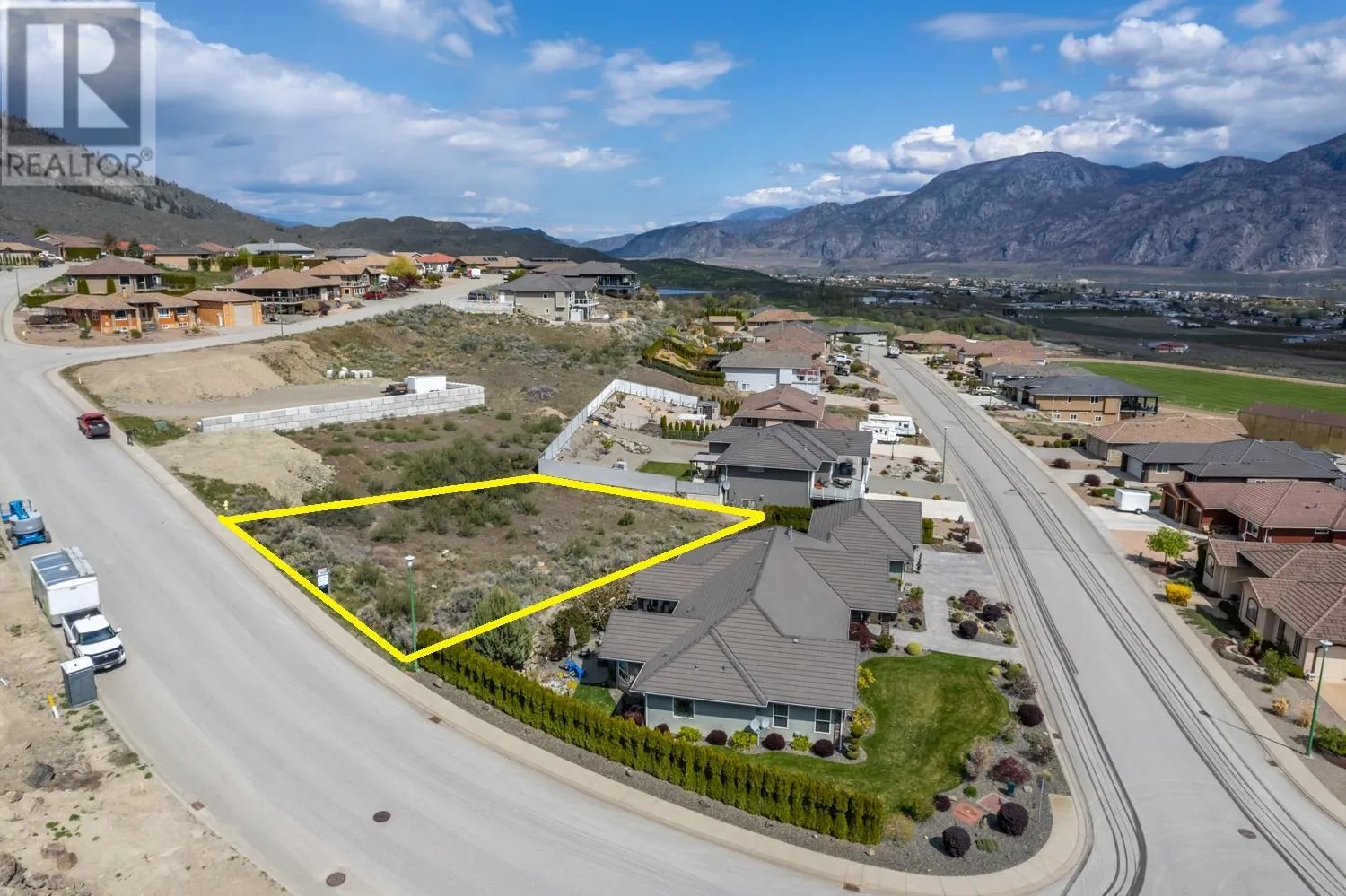 Other for rent: 3611 Cypress Hills Drive, Osoyoos, British Columbia V0H 1V4