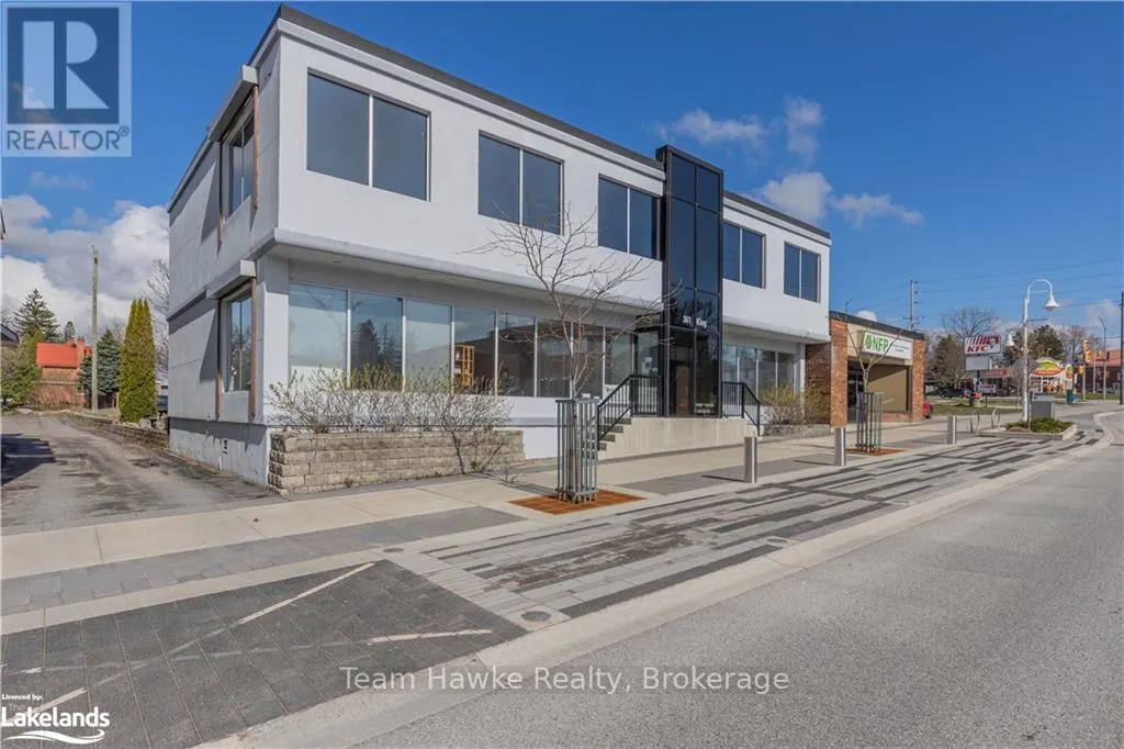 Offices for rent: 361&365 King Street, Midland, Ontario L4R 3M7