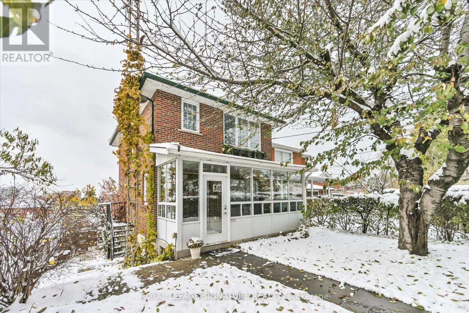 House for rent: 362 Silverthorn Avenue, Toronto, Ontario M6M 3G8