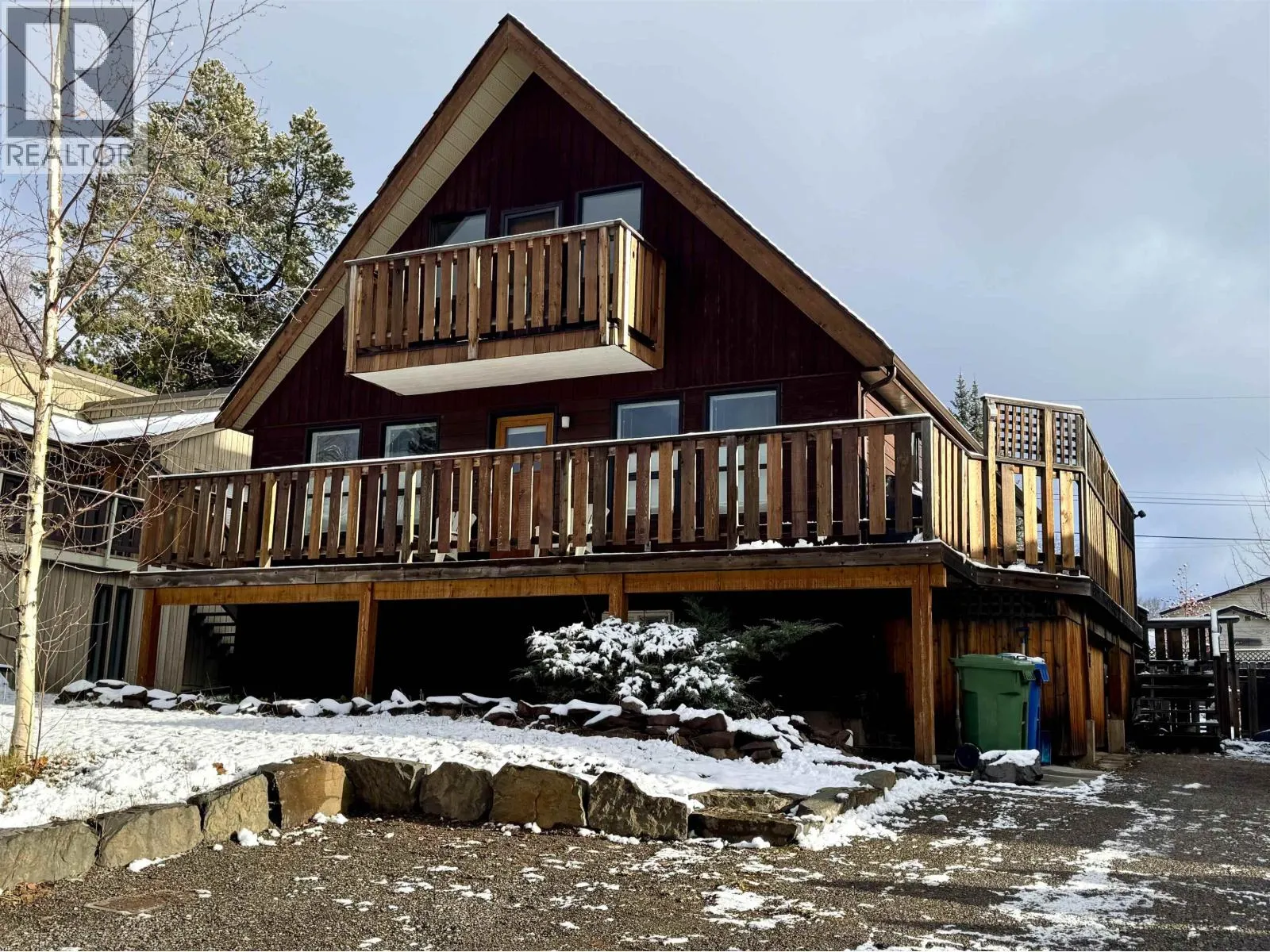 House for rent: 3628 16th Avenue, Smithers, British Columbia V0J 2N0