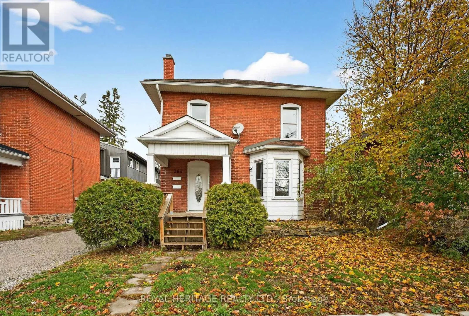 Duplex for rent: 364 Parkhill Road W, Peterborough, Ontario K9H 3J1