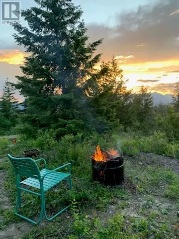 Other for rent: 3640 Phillips Road, Lister, British Columbia V0B 1G2