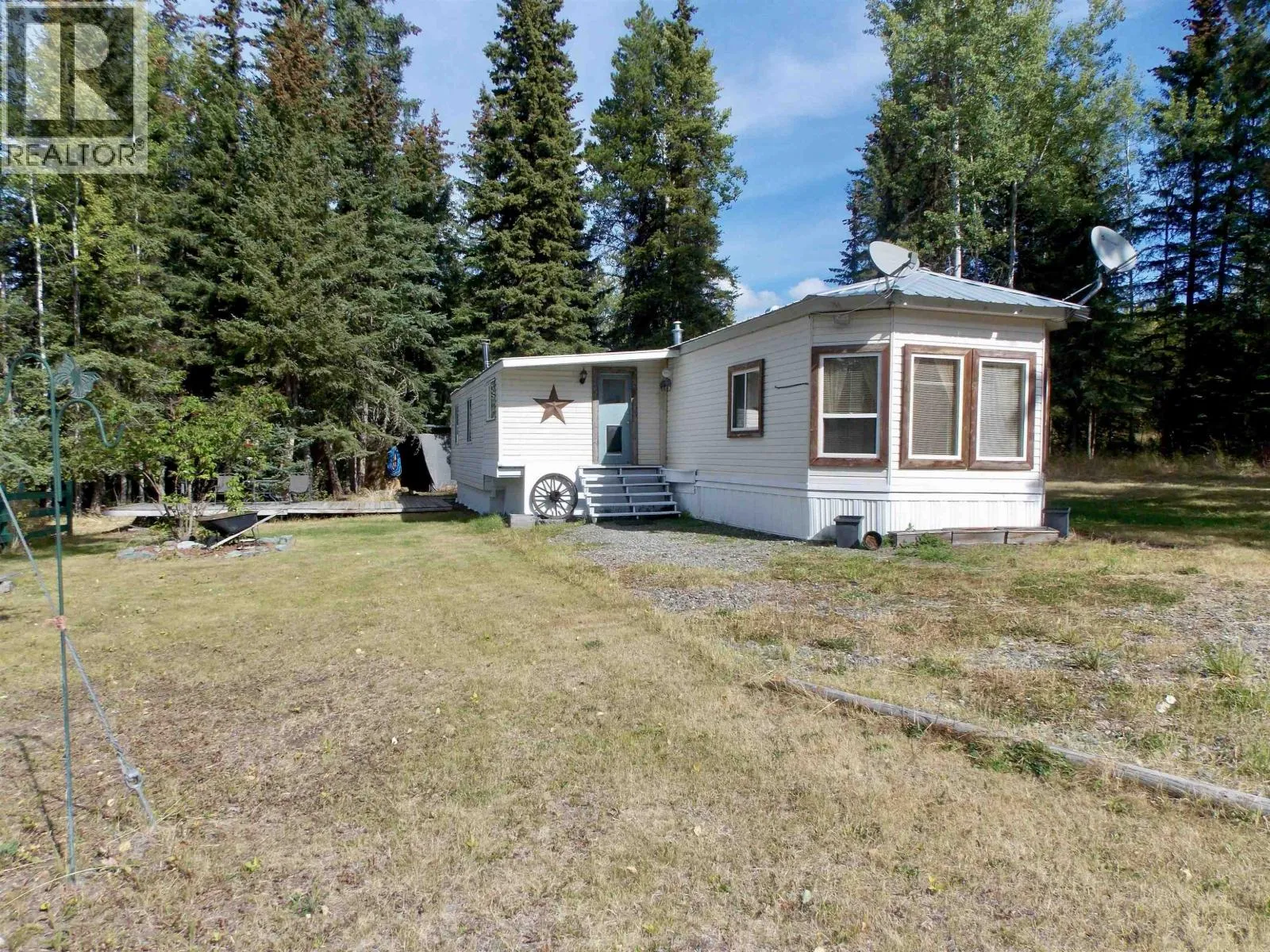 Manufactured Home/Mobile for rent: 3641 Spokin Lake Road, Williams Lake, British Columbia V0K 2G0