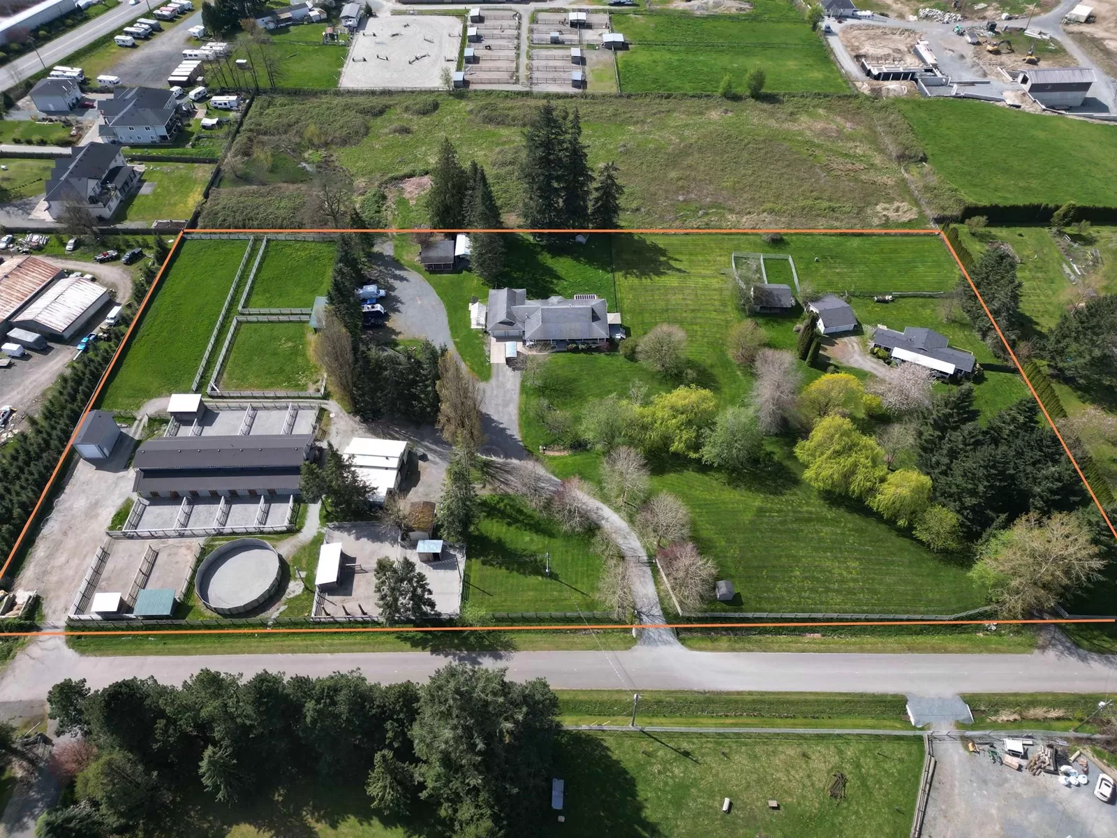 House for rent: 3643 254 Street, Langley, British Columbia V4W 2R3