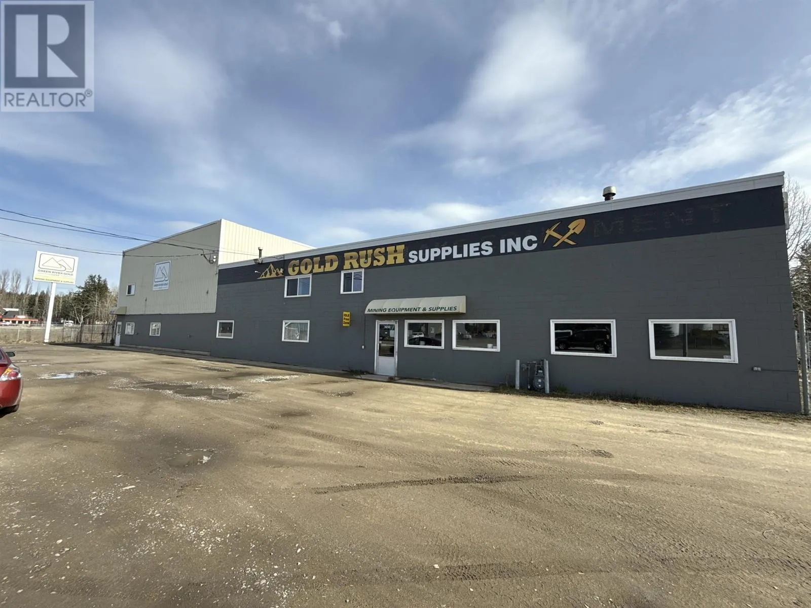 3650 N Cariboo 97 Highway, Quesnel, British Columbia V2J 5Z1