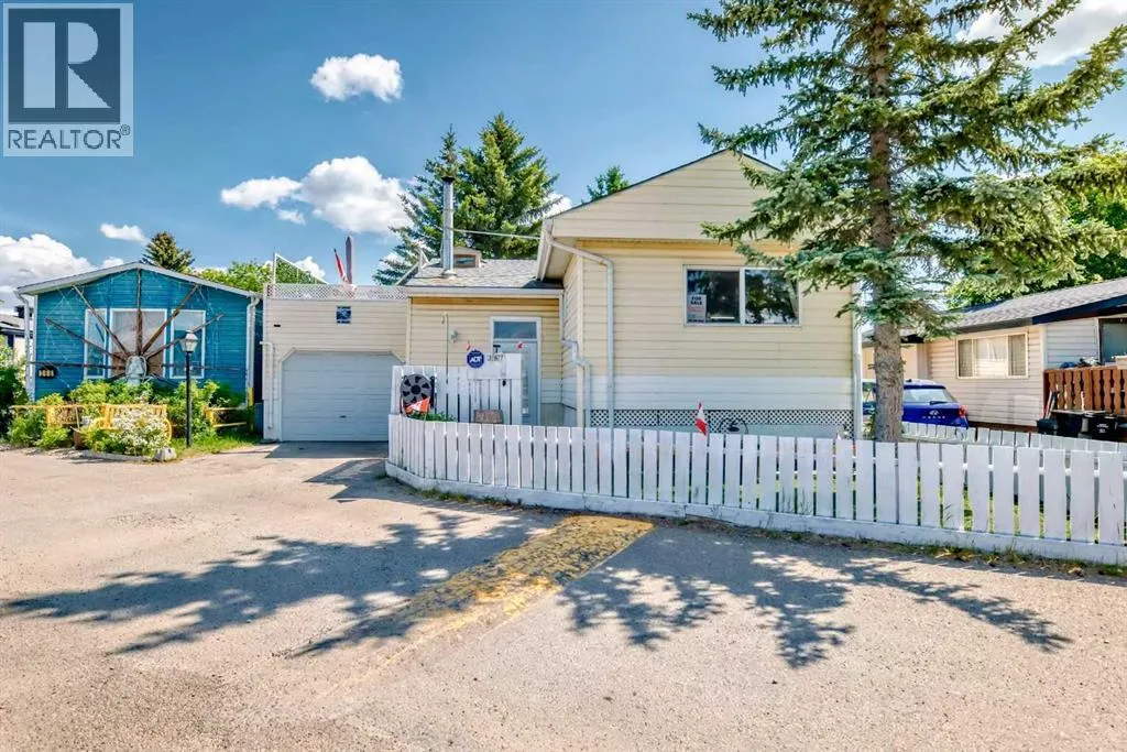 Mobile Home for rent: 367, 3223 83 Street Nw, Calgary, Alberta T3B 5N9