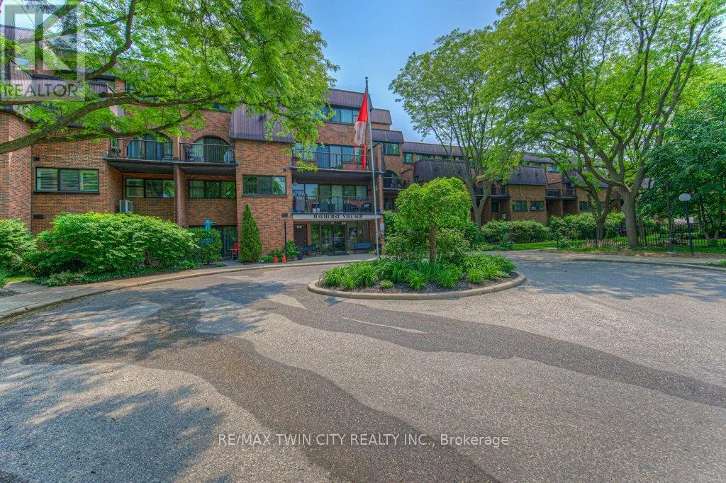 Apartment for rent: 367 - 36 Hayhurst Road, Brantford, Ontario N3R 6Y9