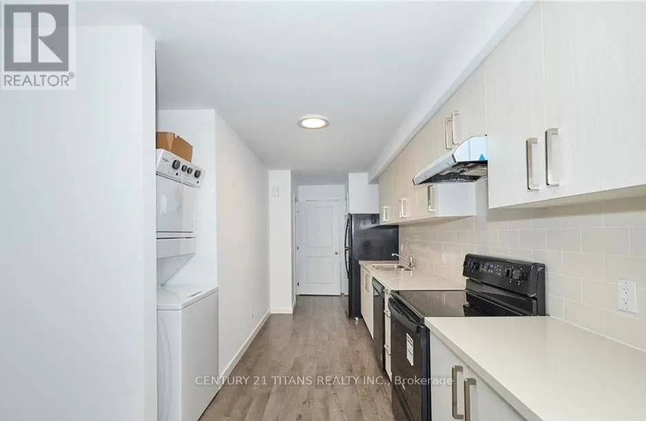 Row / Townhouse for rent: 369 Chaffey Street, Welland, Ontario L3B 2Y7