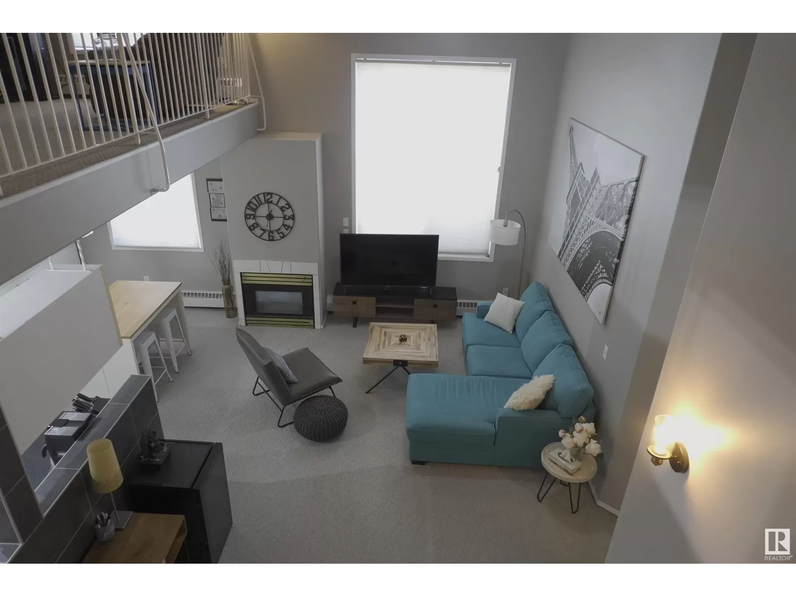 Apartment for rent: #37 10331 106 St Nw, Edmonton, Alberta T5J 1H8