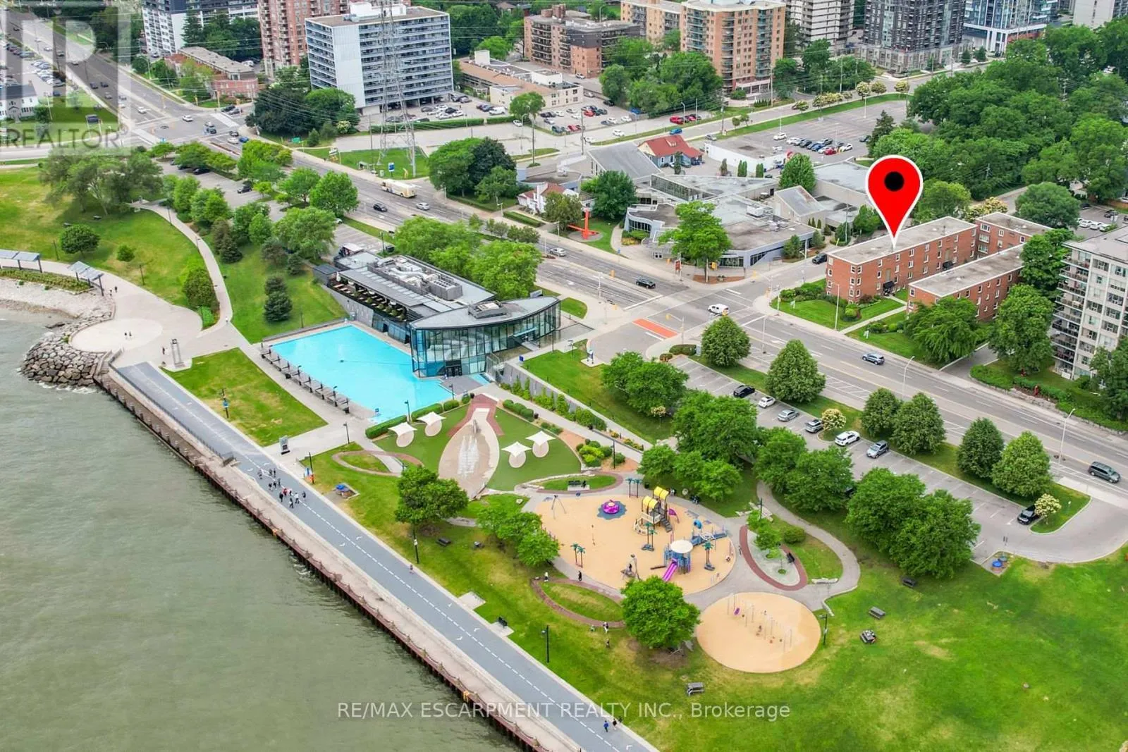 Apartment for rent: 37 - 1347 Lakeshore Road, Burlington, Ontario L7S 1B1