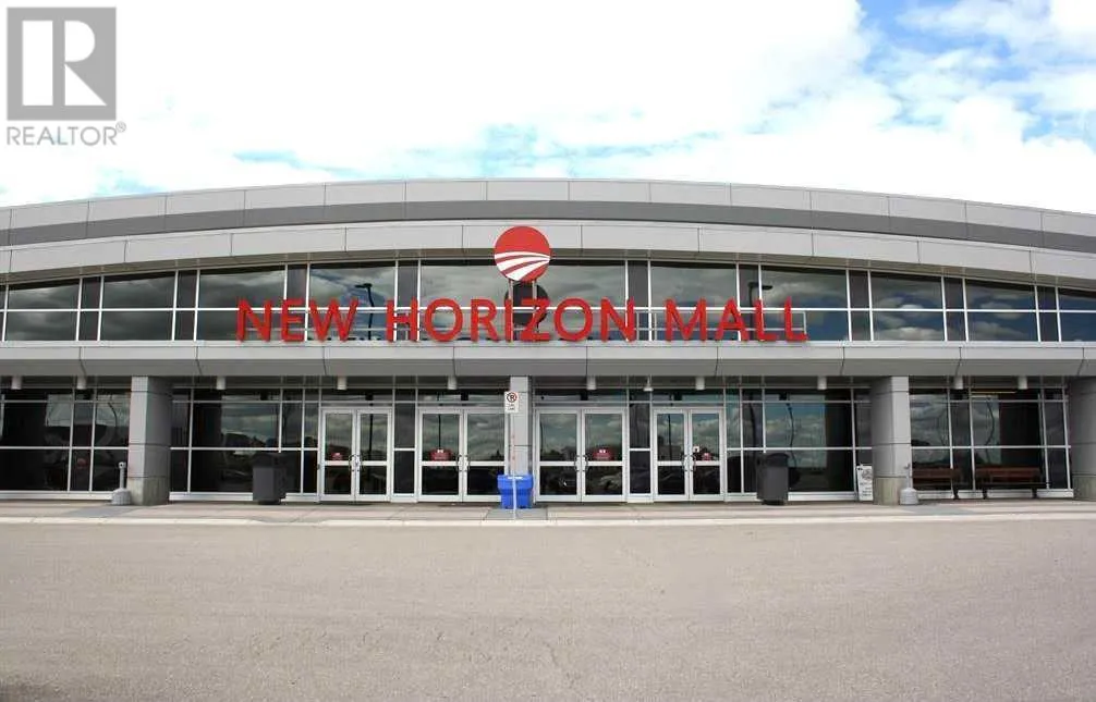 Retail for rent: 37, 260300 Writing Creek Crescent, Rural Rocky View County, Alberta T4A 0X8