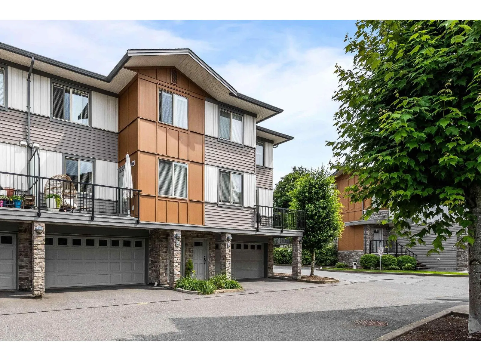 Row / Townhouse for rent: 37 34248 King Road, Abbotsford, British Columbia V2S 0B1