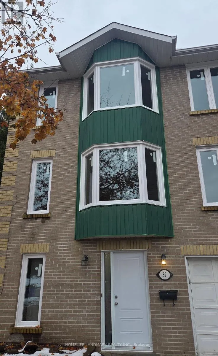 House for rent: 37 Annamaria Drive, Georgina, Ontario L4P 3H7