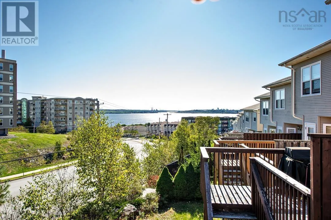 House for rent: 37 Brigadier Court, Halifax, Nova Scotia B3M 4Y4