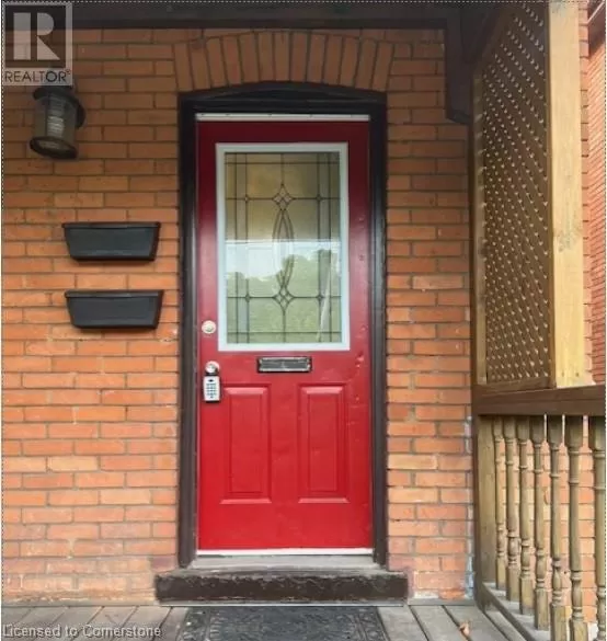 House for rent: 37 Dundas Street, Dundas, Ontario L9H 1A1